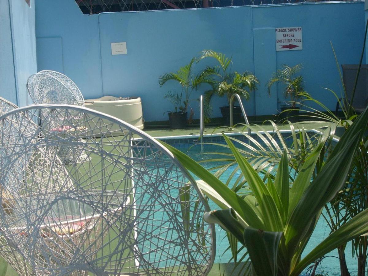 Caribbean Tourist Villa Port of Spain Exterior photo